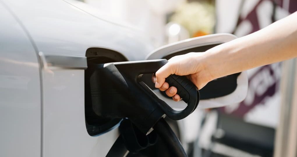 Confianza y calidad en baterías de alto voltaje para autos híbridos en Panamá