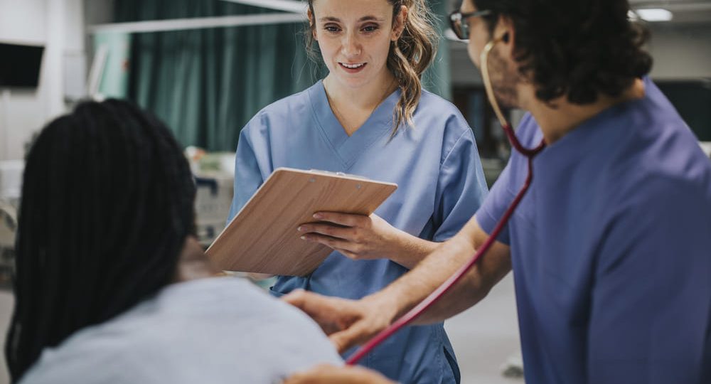 Ventajas de estudiar Medicina y Cirugía en David, Panamá